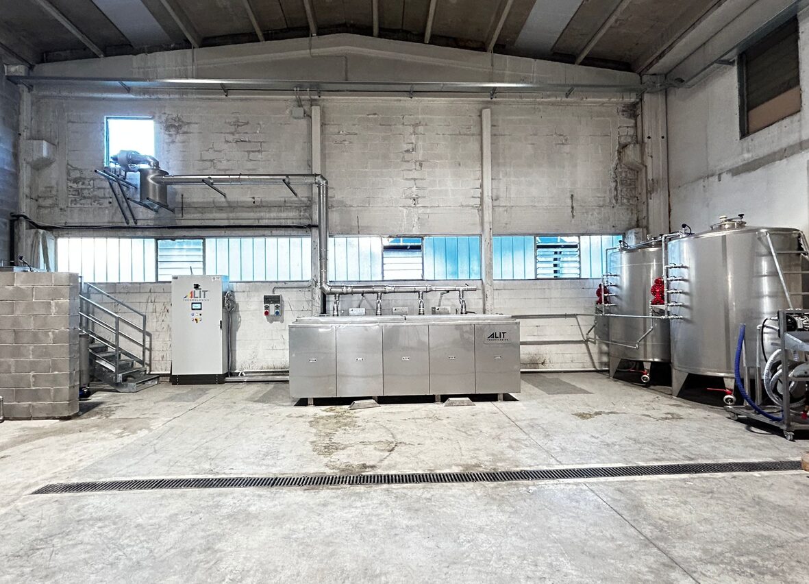 Case Study FASTRIP T6: 900 kg/day of&nbsp;stripped&nbsp;frames and hooks&nbsp;