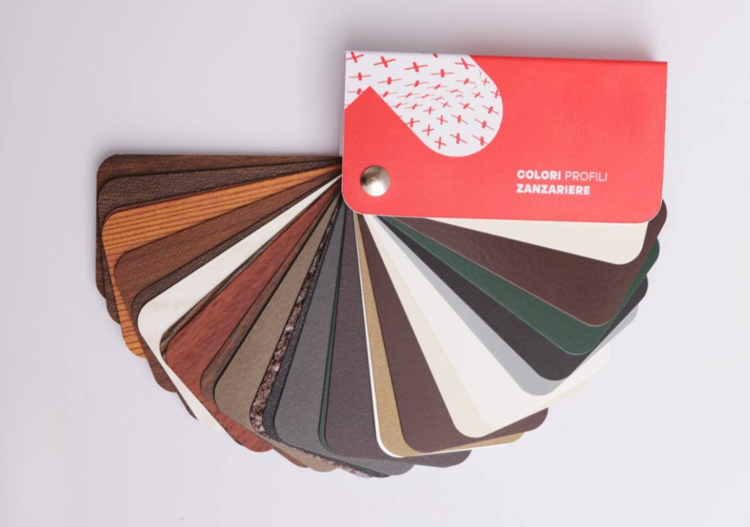 When the Color Sample Collection Becomes Industry: The Production Model of MDM